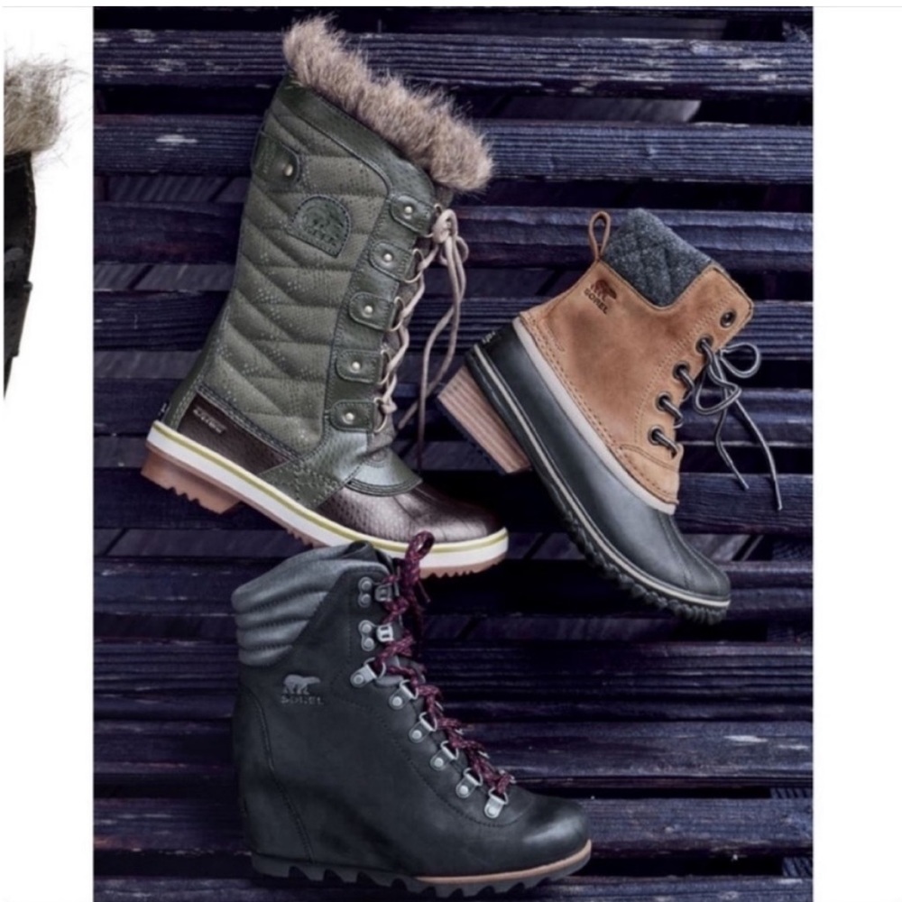 NWT Sorel Tofino II Faux Fur Lined Waterproof Boot in Black
